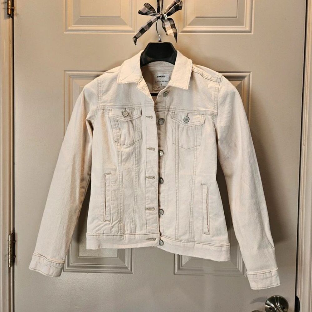 Sonoma gets for Life women's beige denim jacket size small